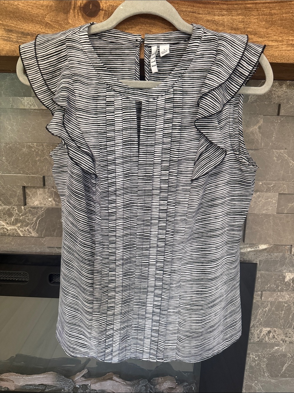 Elle Black & White Striped Ruffle Sleeve Sleeveless Top